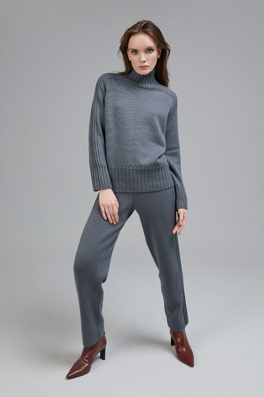 marinari-knitted-suit-18485